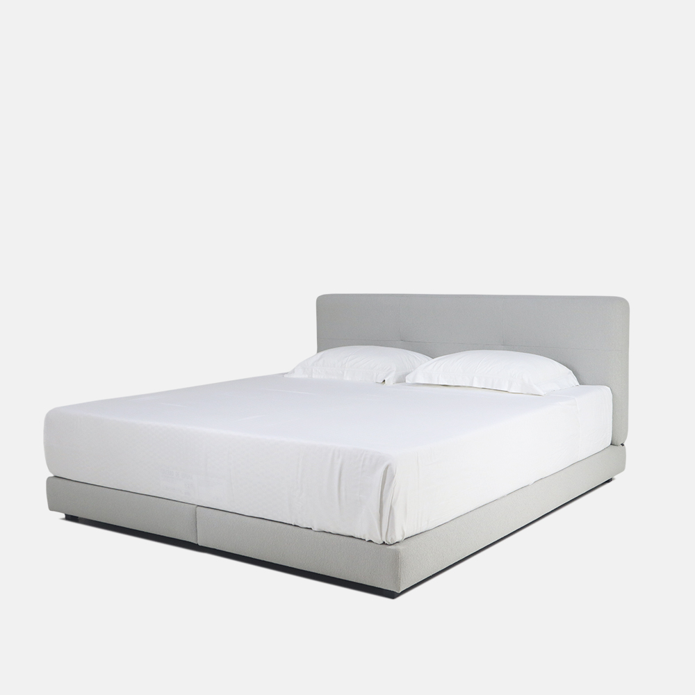Cama Bold King